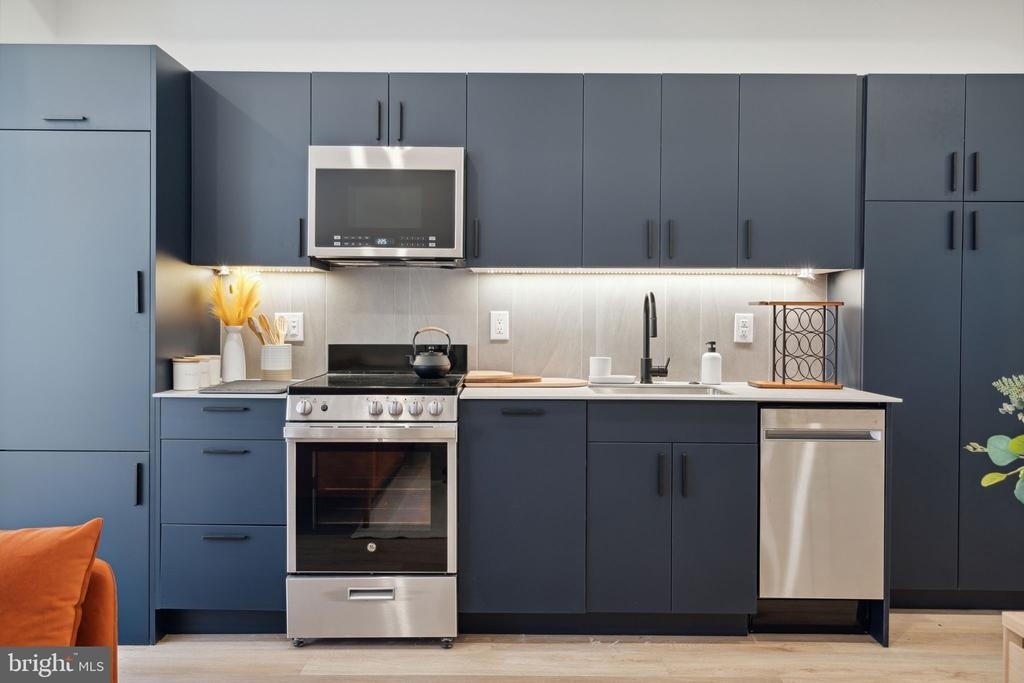 1705 N American Street - Photo 8
