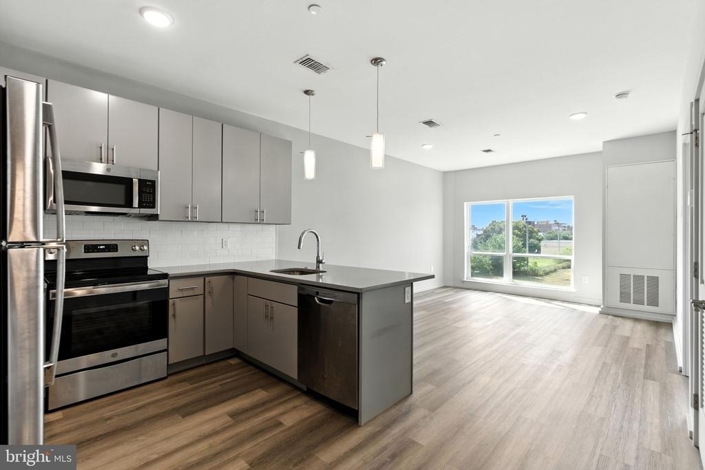 2110 E Norris Street - Photo 3