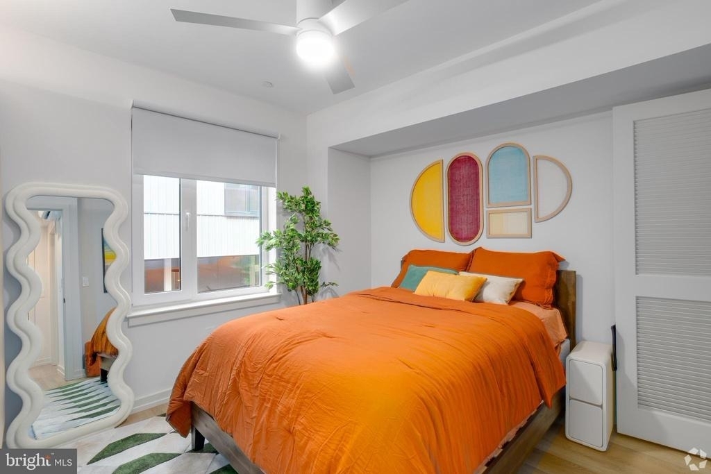 2009 N Howard Street - Photo 4