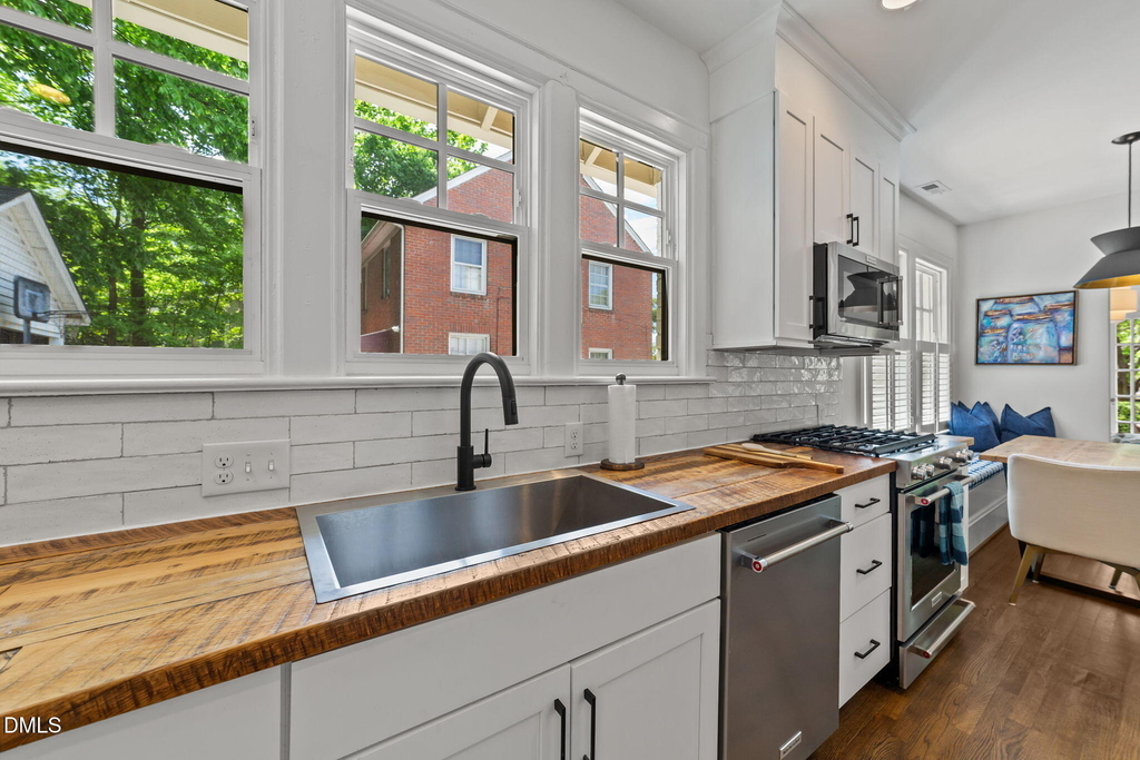 1718 Scales Street - Photo 14