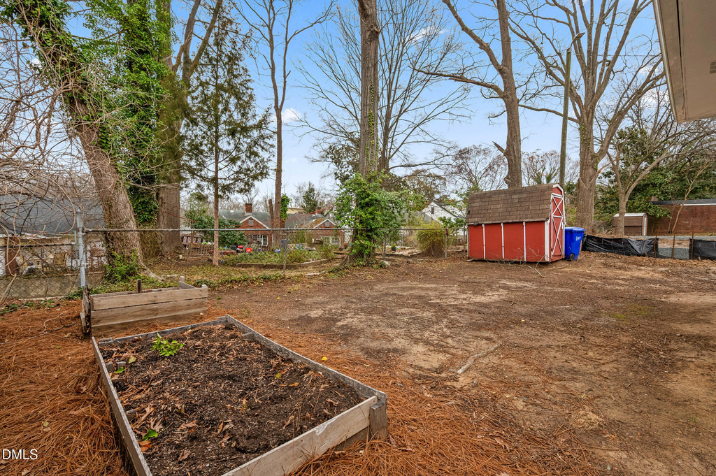 401 Moline Street - Photo 19