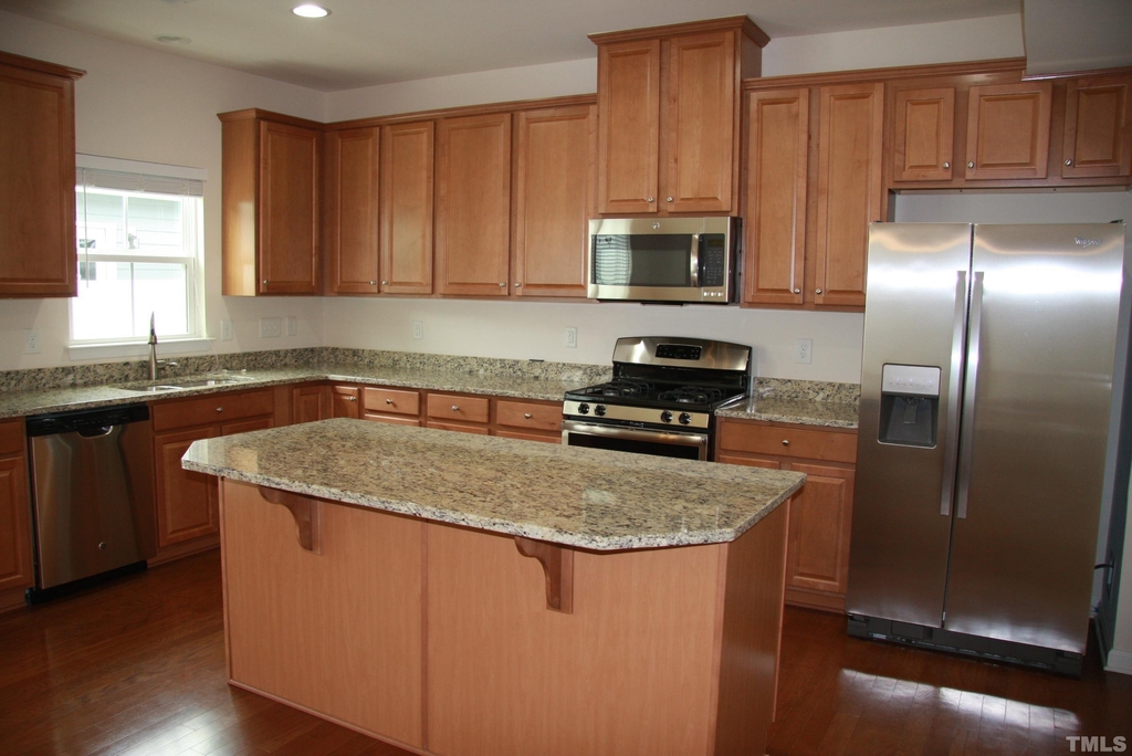 1013 Semora Lane - Photo 6