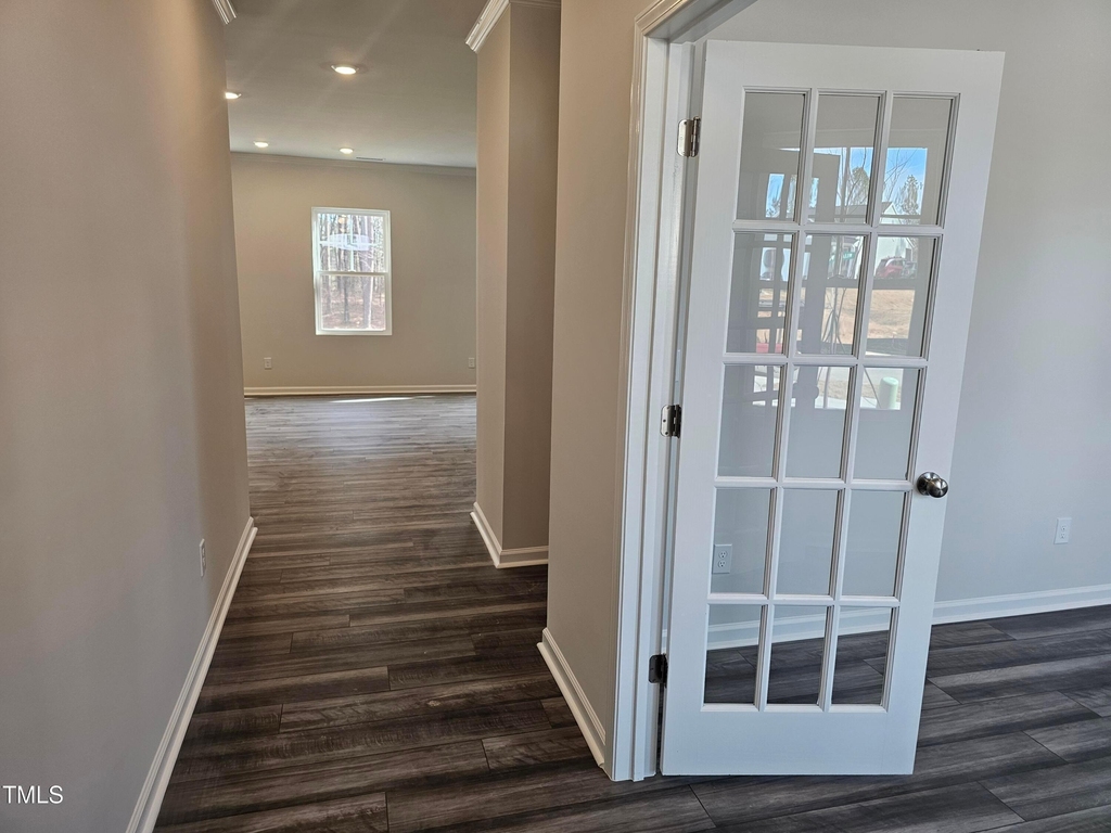 469 Willard Wds Drive - Photo 4
