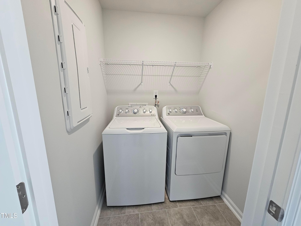 469 Willard Wds Drive - Photo 18