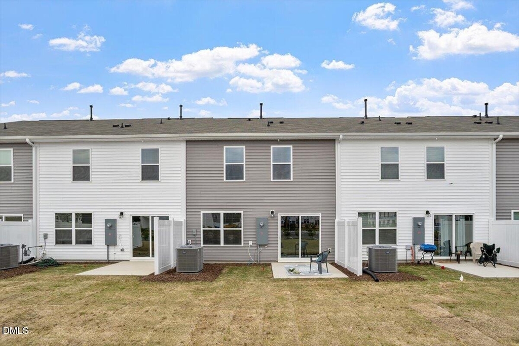 24 Red Clover Drive - Photo 4