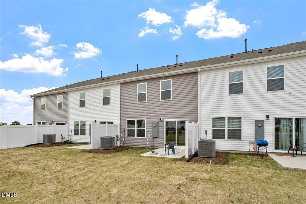 24 Red Clover Drive - Photo 3