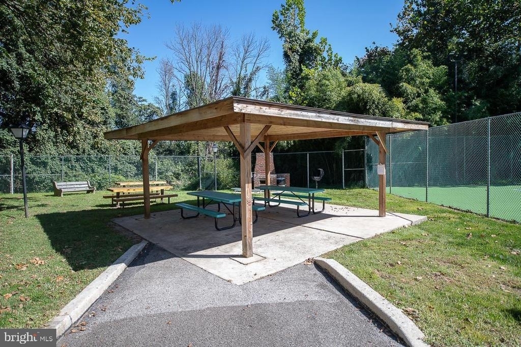 1637 Oakwood Drive - Photo 30