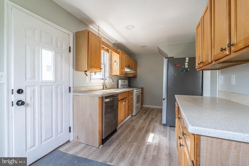 644 Meetinghouse Road - Photo 20