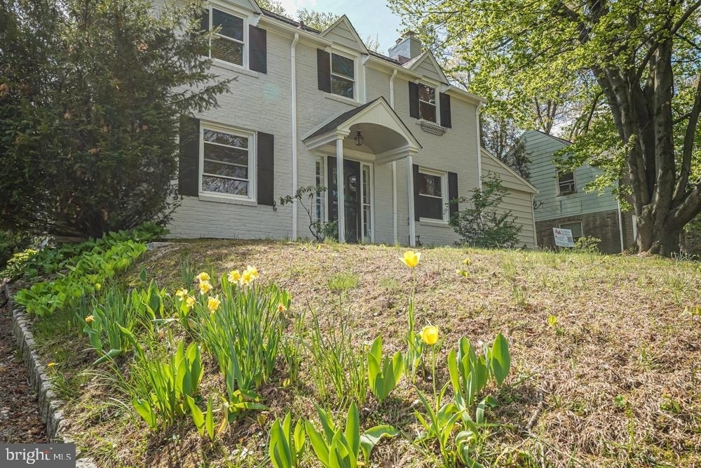 644 Meetinghouse Road - Photo 0
