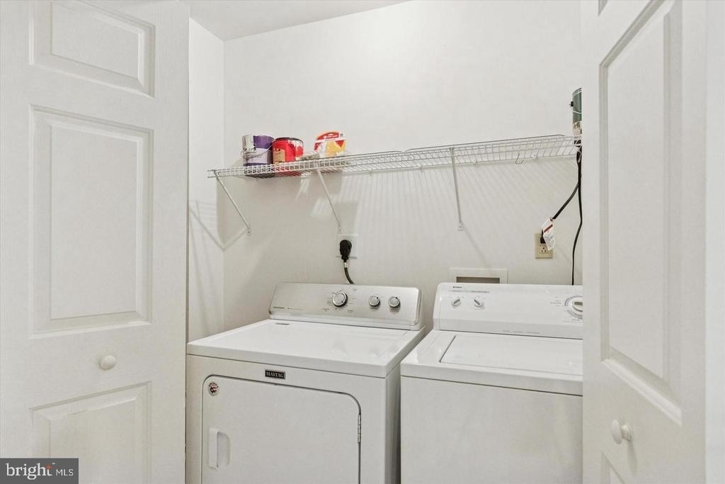 110 W Harmony Drive - Photo 13