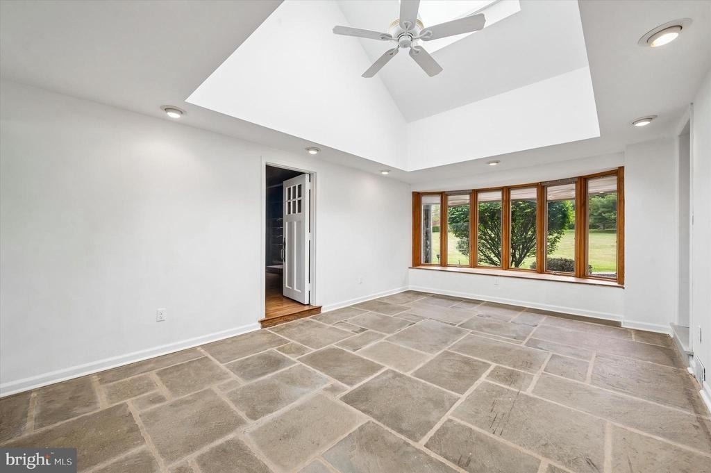 975 Palmers Mill Road - Photo 10