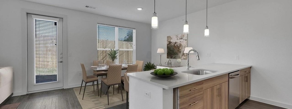 10030 Garland Rd - Photo 3