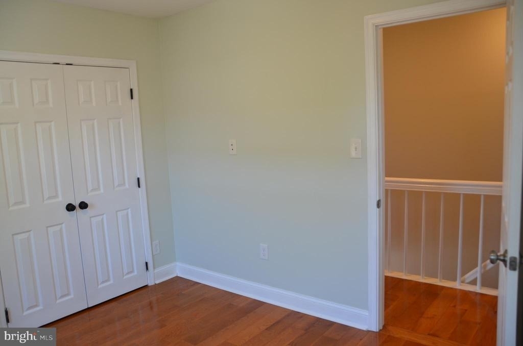 713 Miller Street - Photo 9