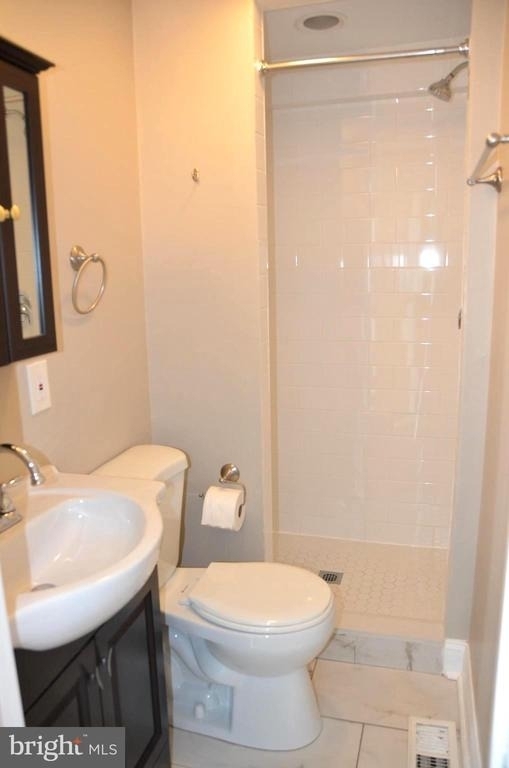 713 Miller Street - Photo 5