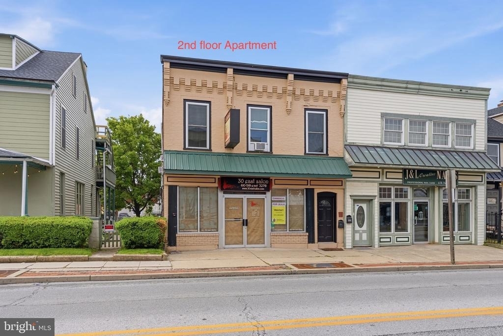 134 E Lancaster Avenue - Photo 0