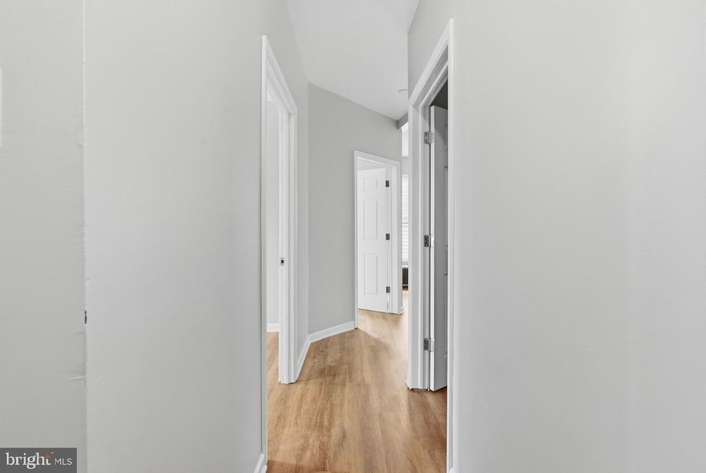 134 E Lancaster Avenue - Photo 5