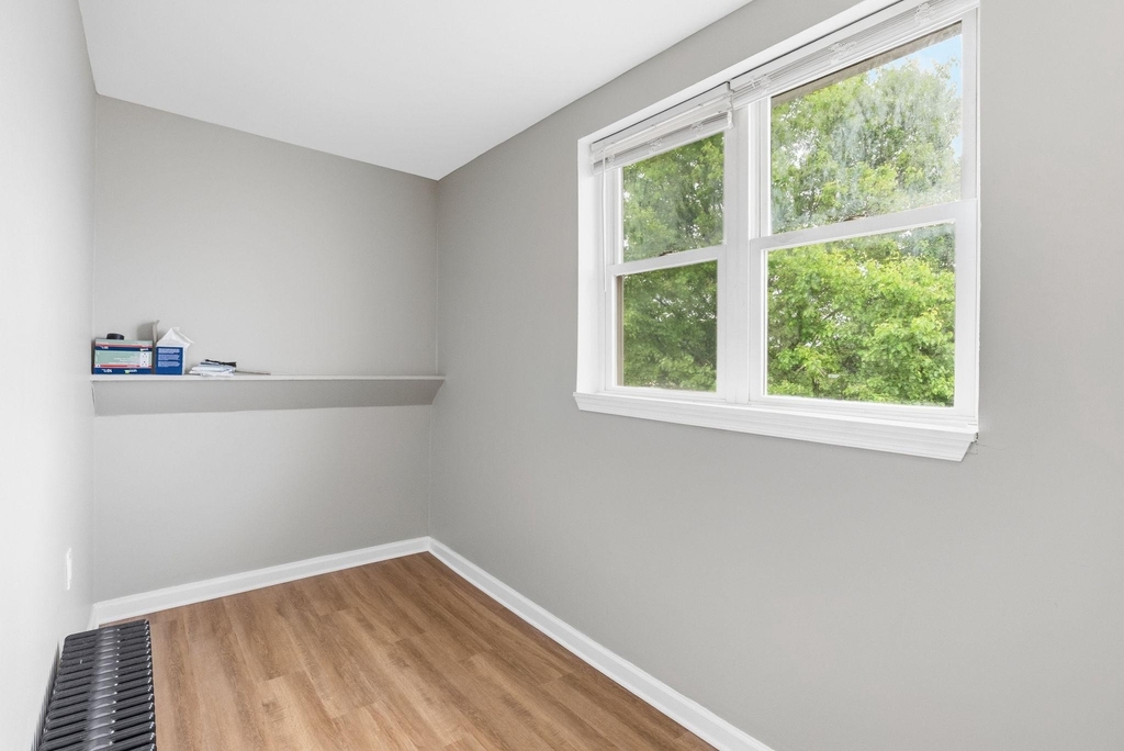 134 E Lancaster Avenue - Photo 18