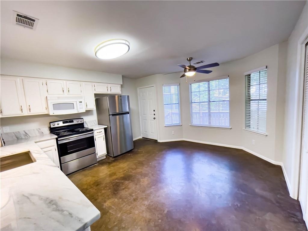 2102 Kenneth Ave - Photo 5