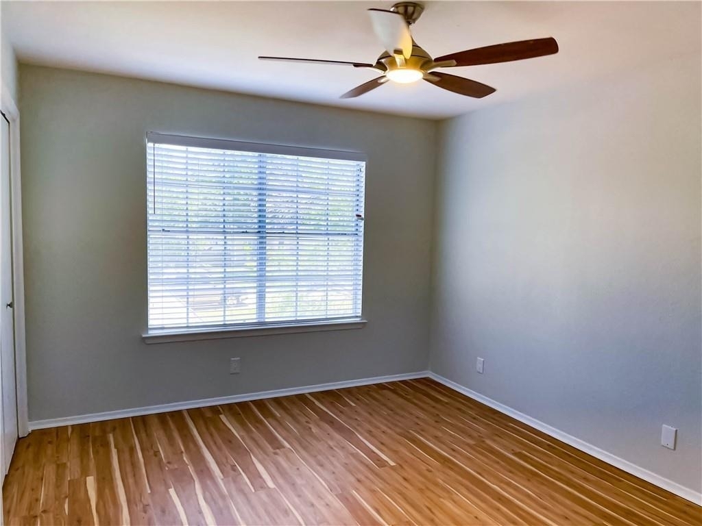 2102 Kenneth Ave - Photo 9