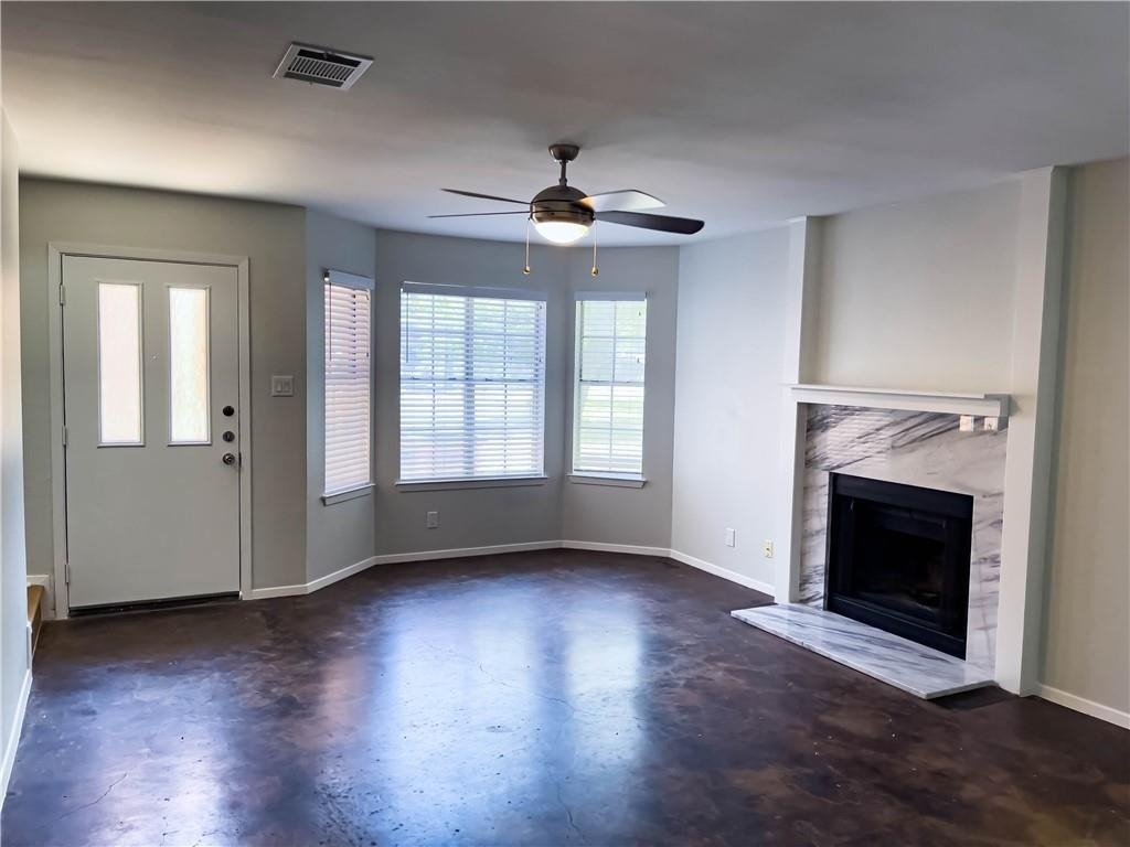 2102 Kenneth Ave - Photo 4