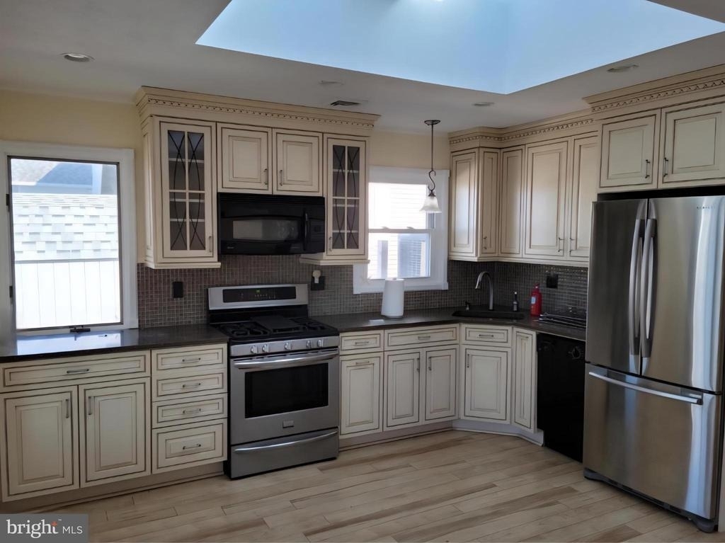 805 Forepeak Drive - Photo 7