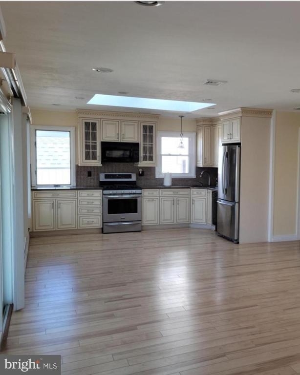 805 Forepeak Drive - Photo 6