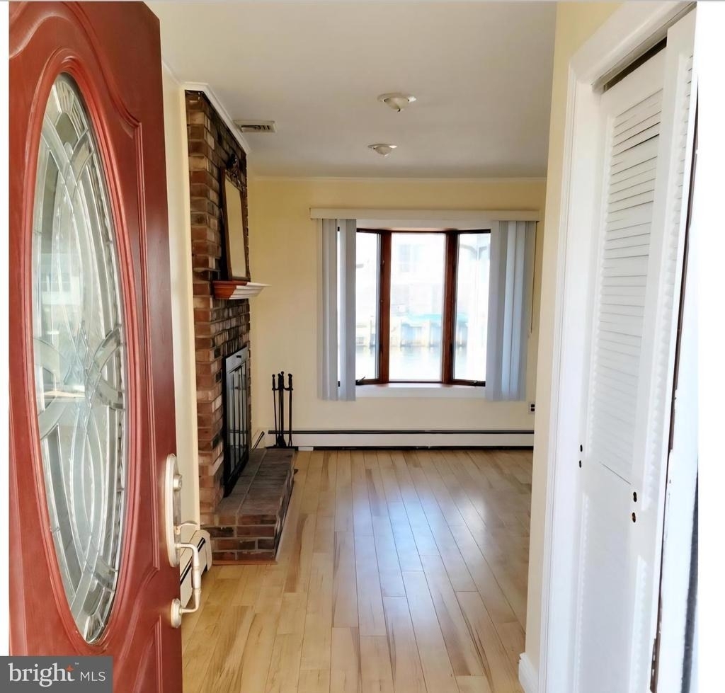 805 Forepeak Drive - Photo 3