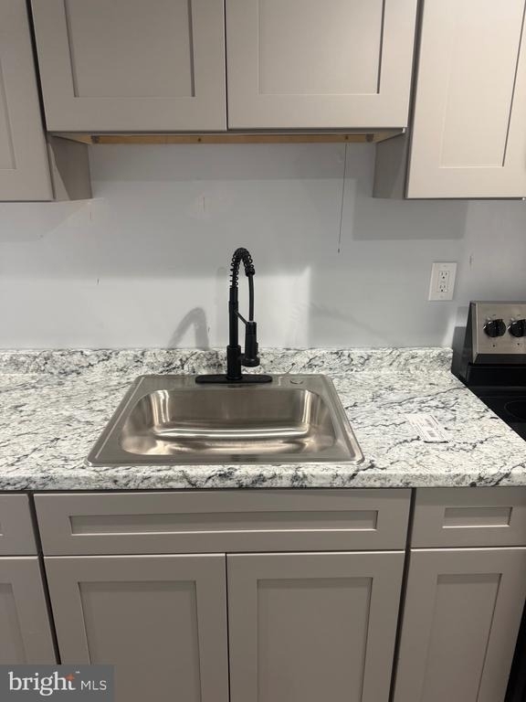 307 Spring Street - Photo 5