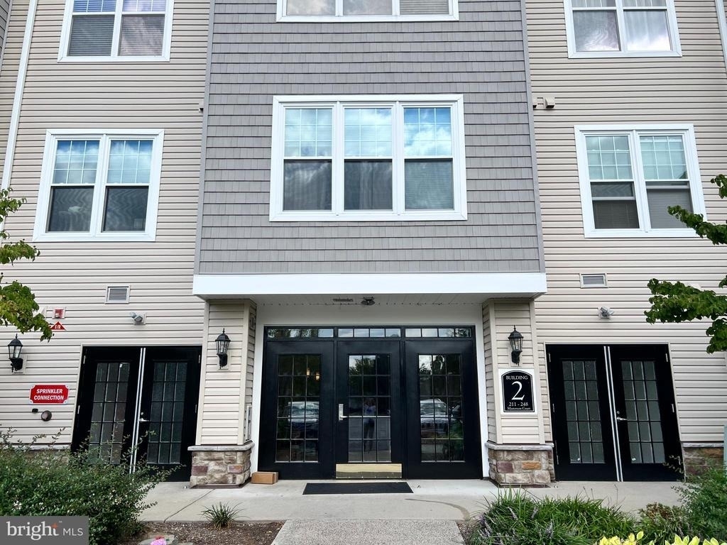 232 Masterson - Photo 0