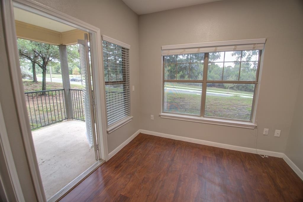 2320 Gracy Farms Ln, 514 - Photo 12
