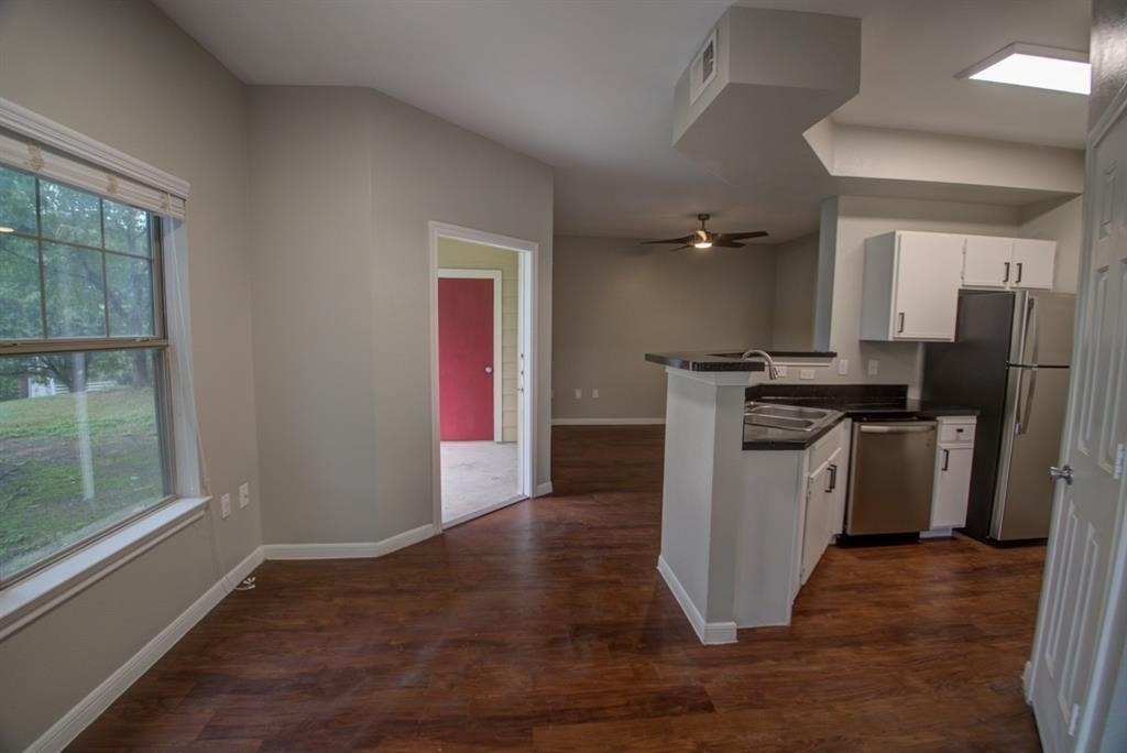 2320 Gracy Farms Ln, 514 - Photo 2