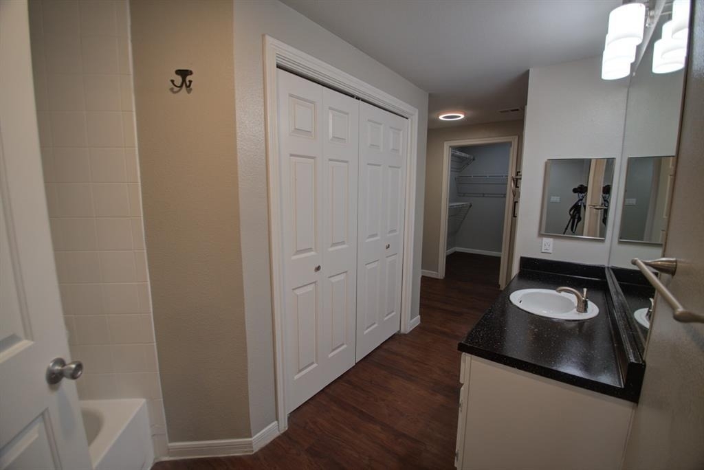2320 Gracy Farms Ln, 514 - Photo 19