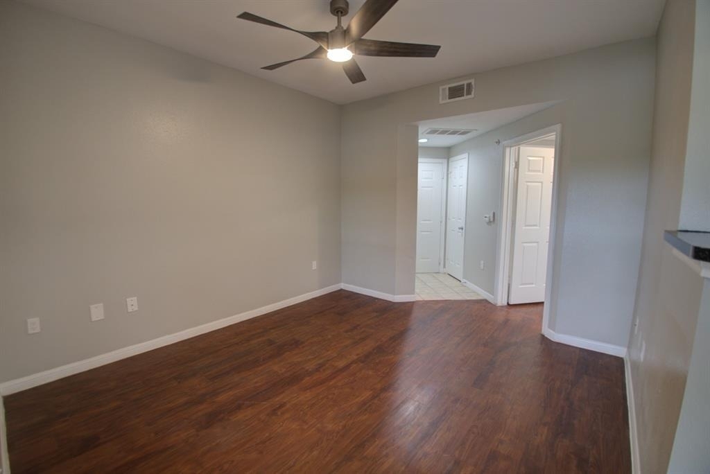 2320 Gracy Farms Ln, 514 - Photo 3
