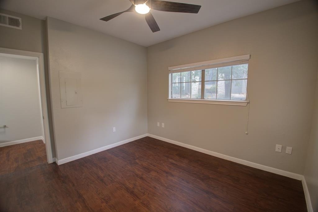 2320 Gracy Farms Ln, 514 - Photo 10