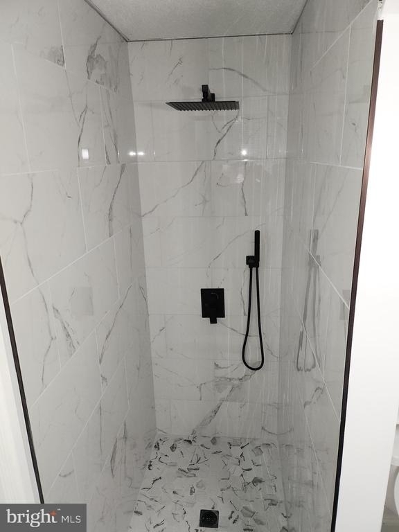 144 North Ave Apt A - Photo 10