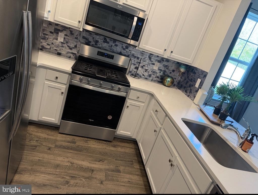120 Sickler Court - Photo 4