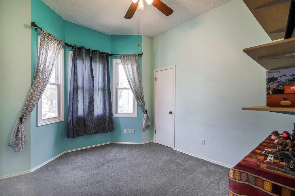 709 Sapling Cv - Photo 20
