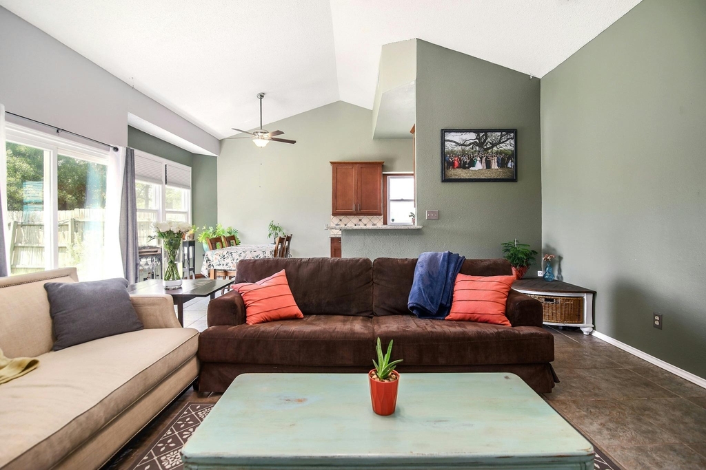 709 Sapling Cv - Photo 9