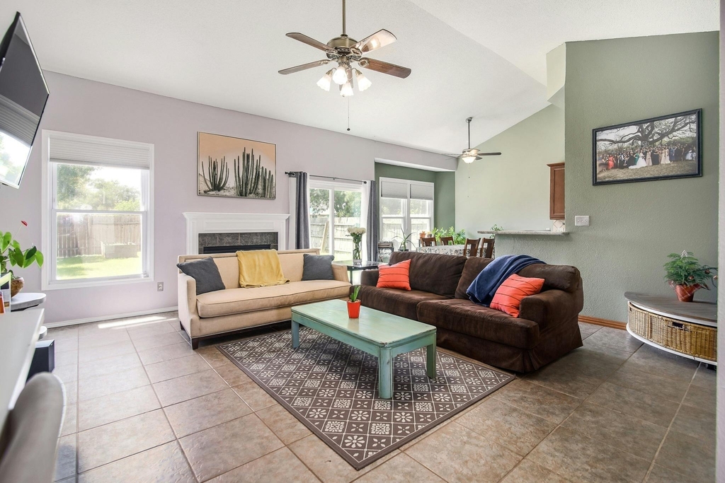 709 Sapling Cv - Photo 3