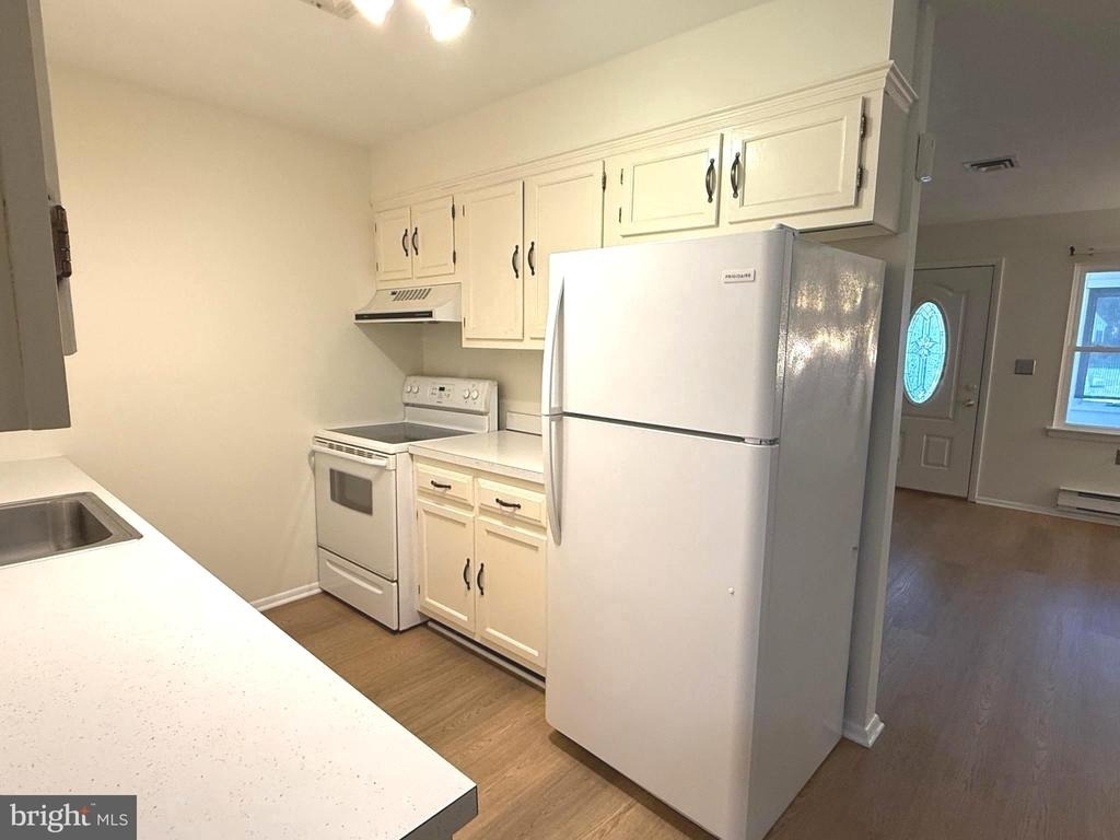 62 Kingston Way - Photo 8