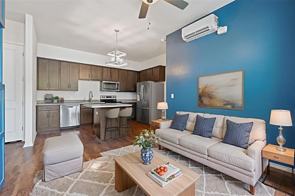 8601 W Gate Blvd - Photo 2