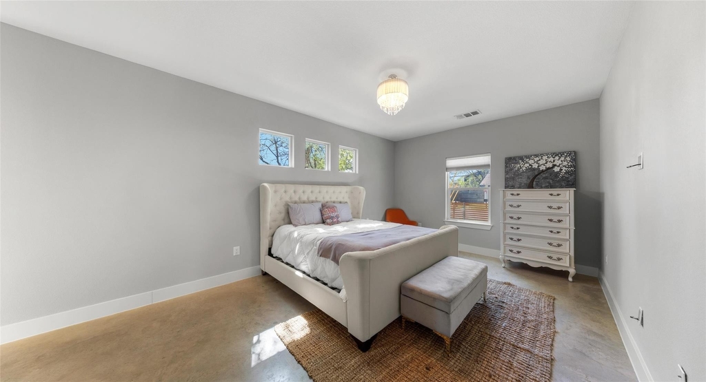 3104 Neal St - Photo 18