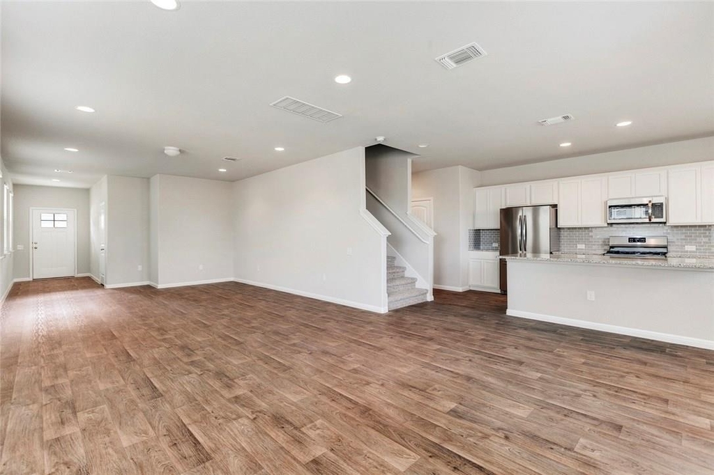 14505 Frankel Loop - Photo 7