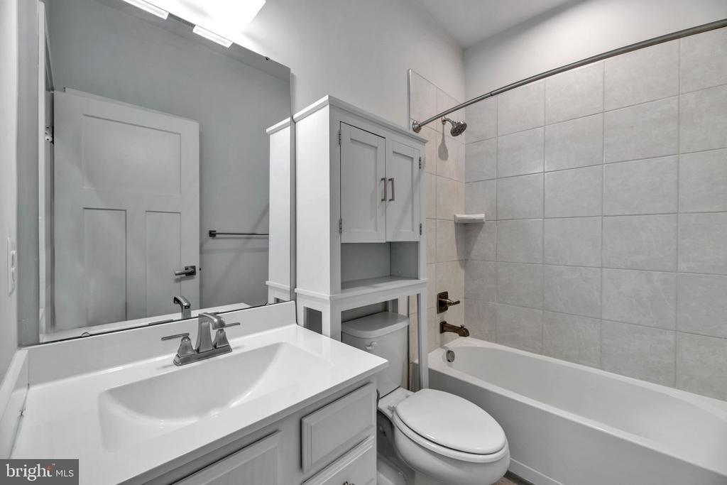 14737 Earl Mitchell Avenue - Photo 32