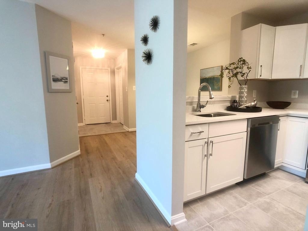 13203 Astoria Hill Court - Photo 12