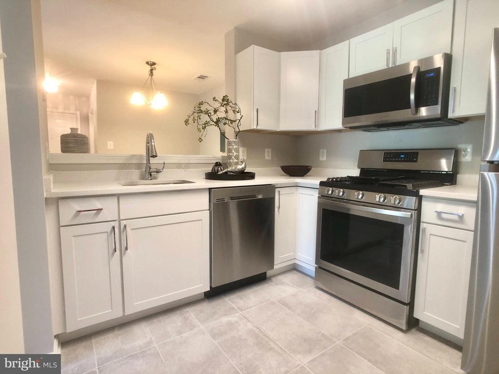13203 Astoria Hill Court - Photo 7