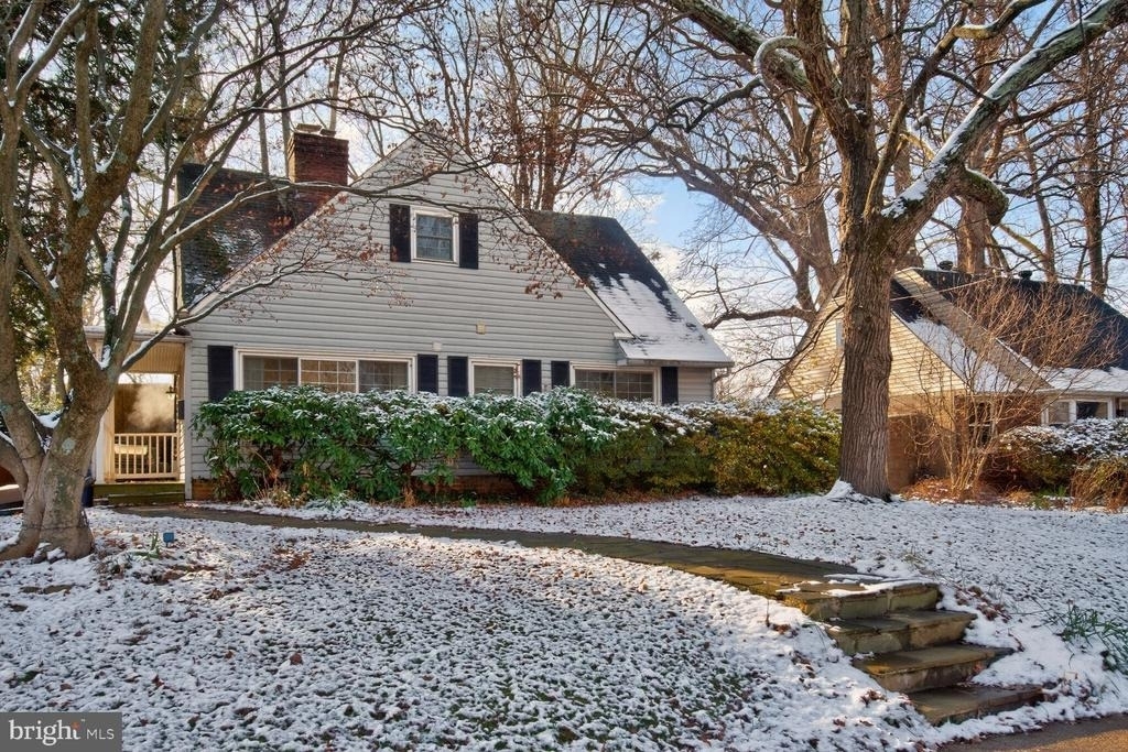 2802 Dawson Avenue - Photo 0