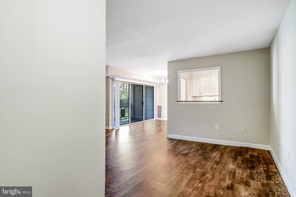 12215 Braxfield Court - Photo 5