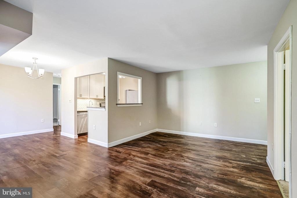 12215 Braxfield Court - Photo 6