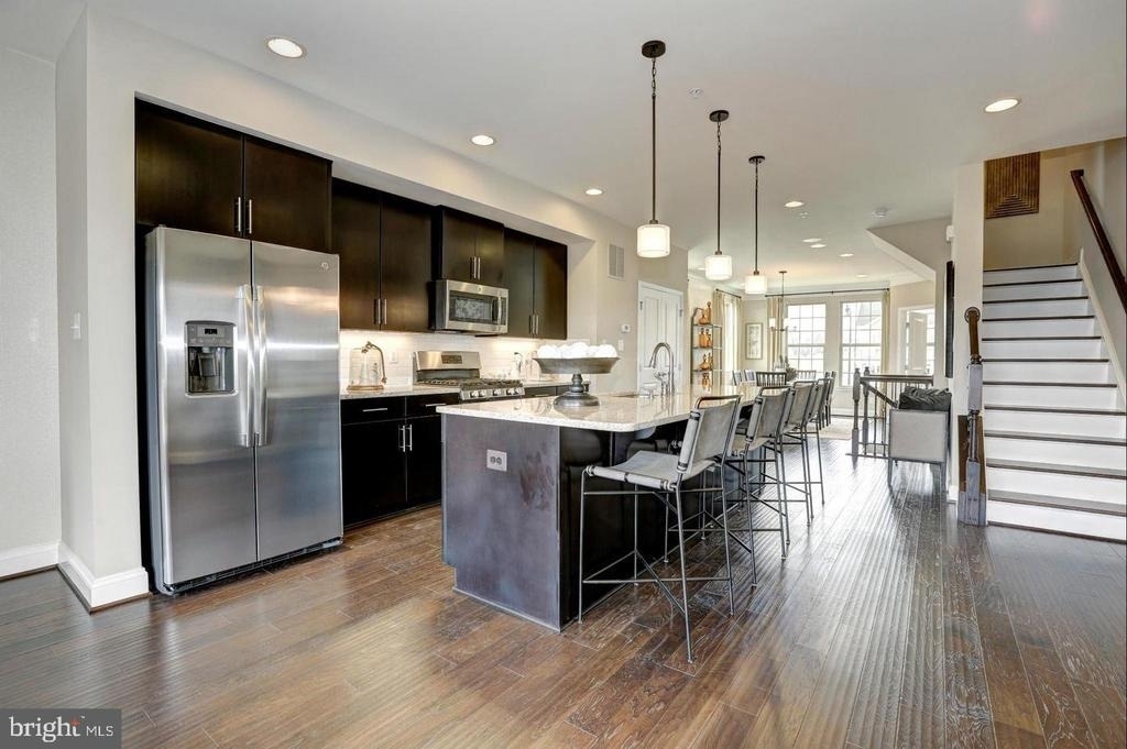 22101 Broadway Avenue - Photo 1